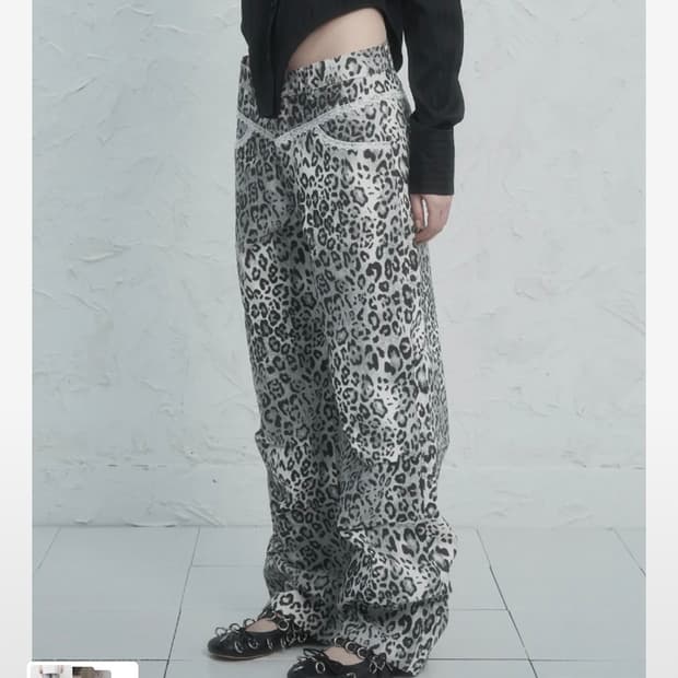 셋업이엑스이 레오파드 레이스 바지 / 화이트