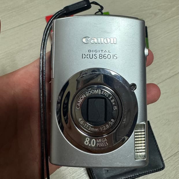 캐논 익서스 860 is 디지털 카메라 팝니다!