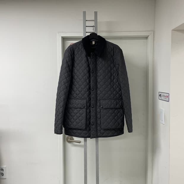 버버리 퀄팅 자켓 L