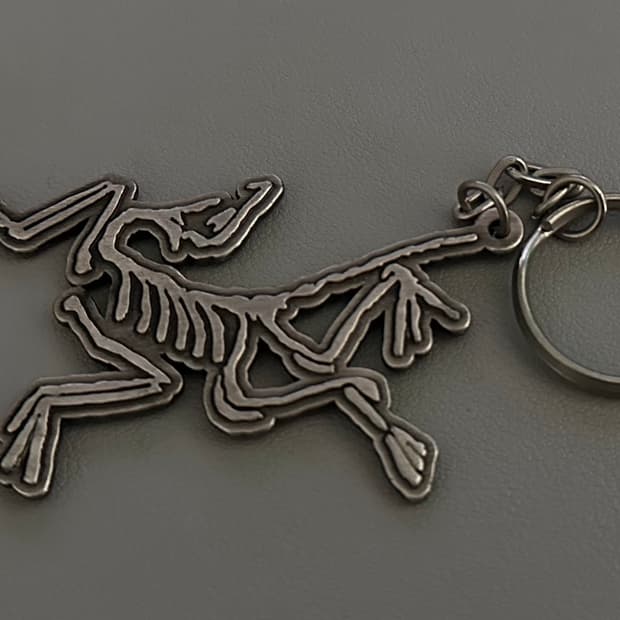 아크테릭스 메탈 키링 정품