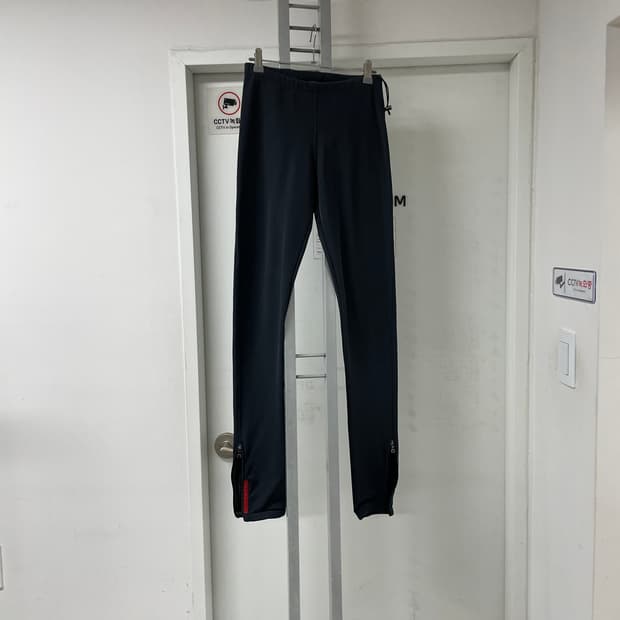 프라다 스포츠 기모 팬츠 S