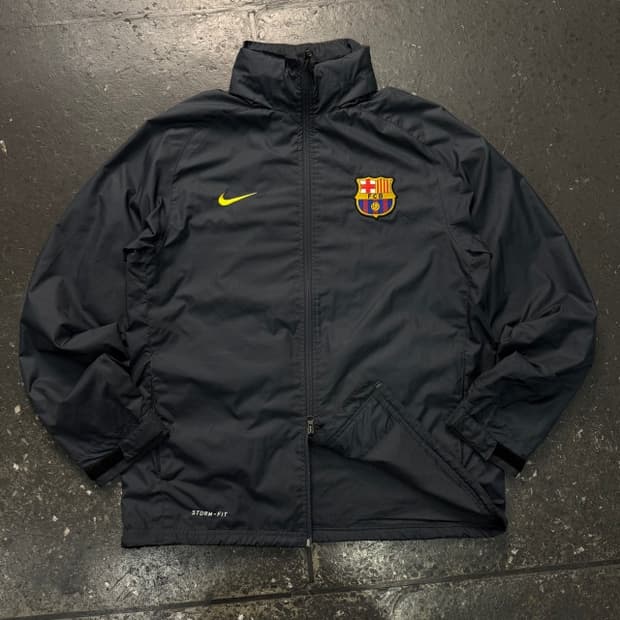 100 나이키 스톰핏 바로셀로나 바람막이