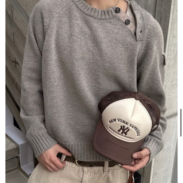 [1] Military Henry Neck Knit 더스트베이지 