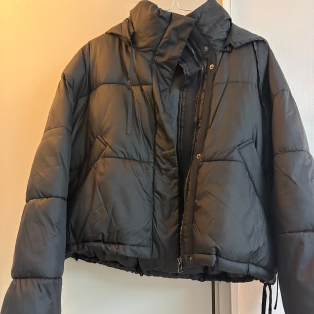 론론 후디 숏 패딩 판매