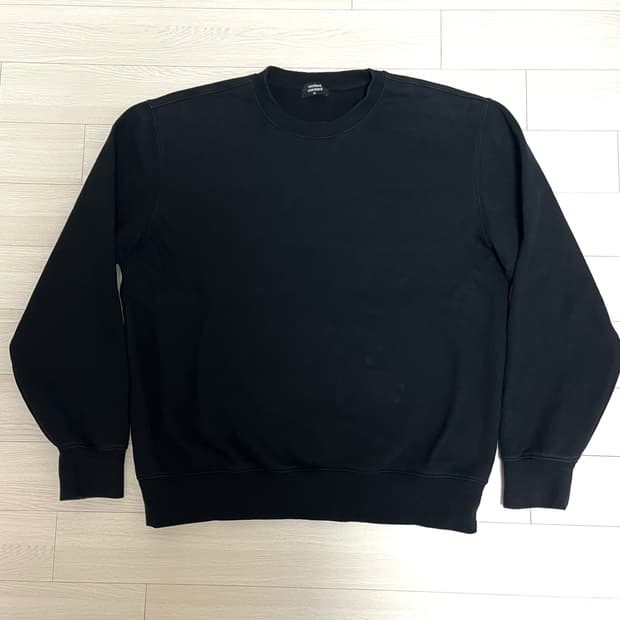 무신사 스탠다드 블랙 맨투맨 XL