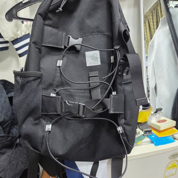 칼하트  킥플립  빽팩