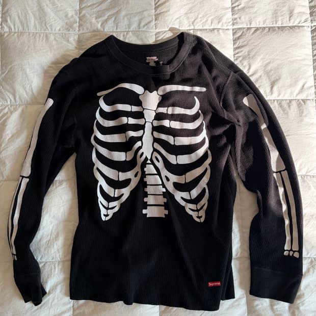 슈프림 헤인즈 써멀티 긴팔 (L)