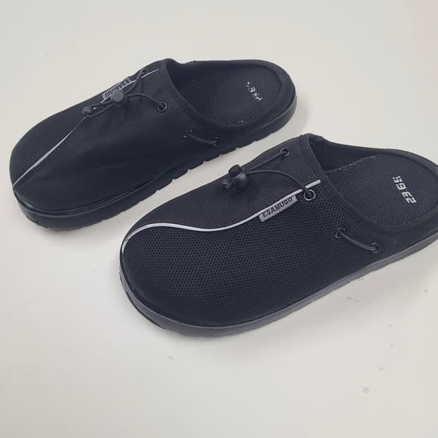 23.65 뮬 슬리퍼 260사이즈 판매합니다