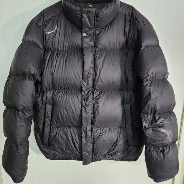 Salewa 패딩 EU54(XXL)/KR110