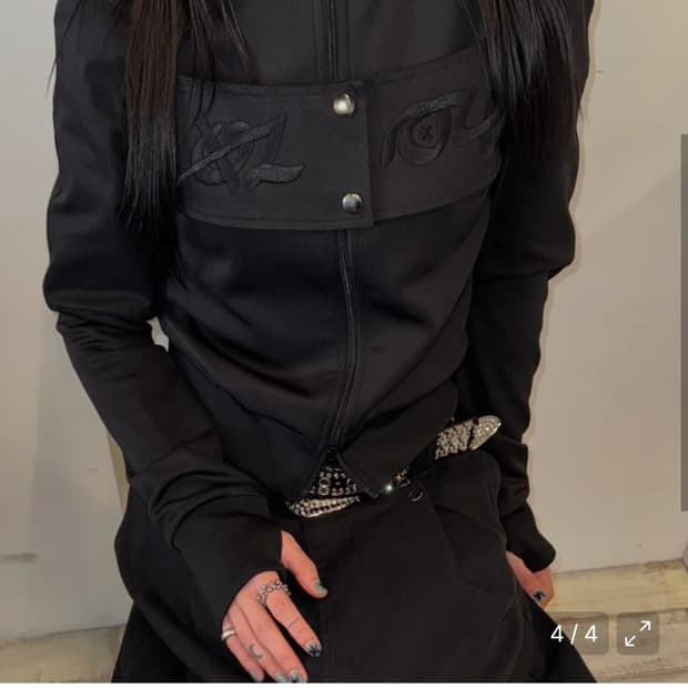 공일공사 FLAP EMBROIDERY JERSEY 집업