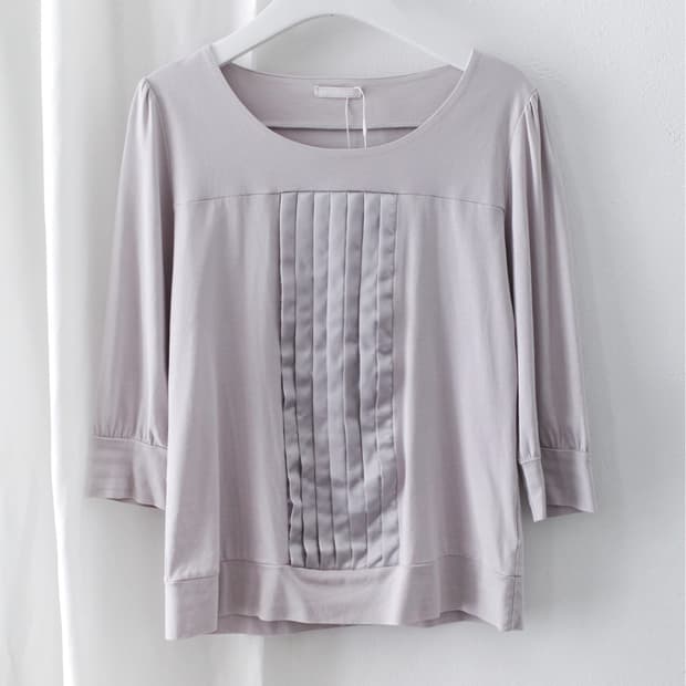 pleats tuck T