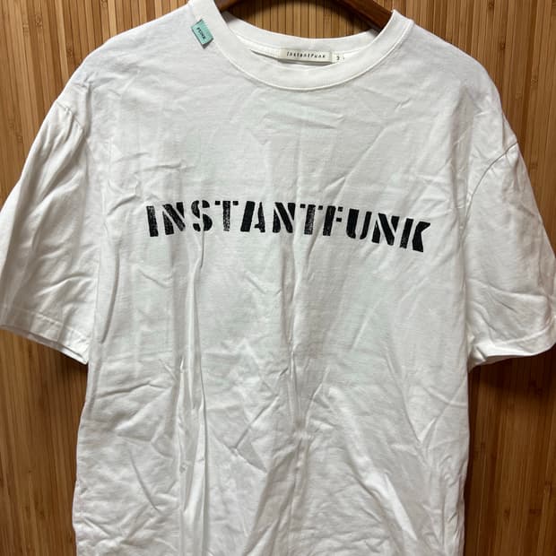 인스턴트 펑크 티셔츠