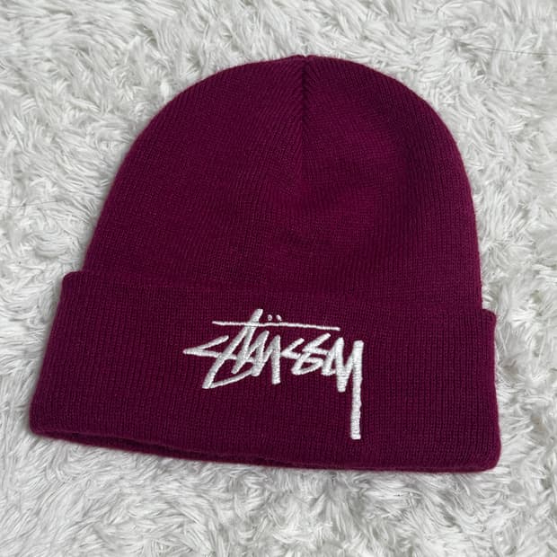 스투시 빅 스탁 커프 비니 플럼