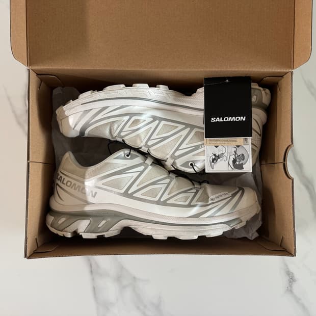 살로몬 XT-6 고어텍스 화이트 실버 스니커즈 운동화