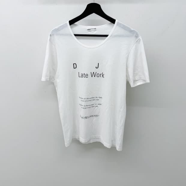라드뮤지션 레터링 u넥 티셔츠