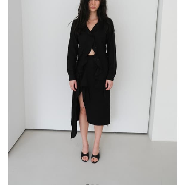 Havebin unbalance wrap skirt