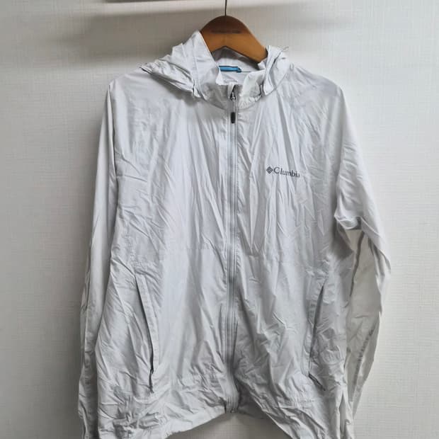 XL) 컬럼비아 경량바람막이 팝니다