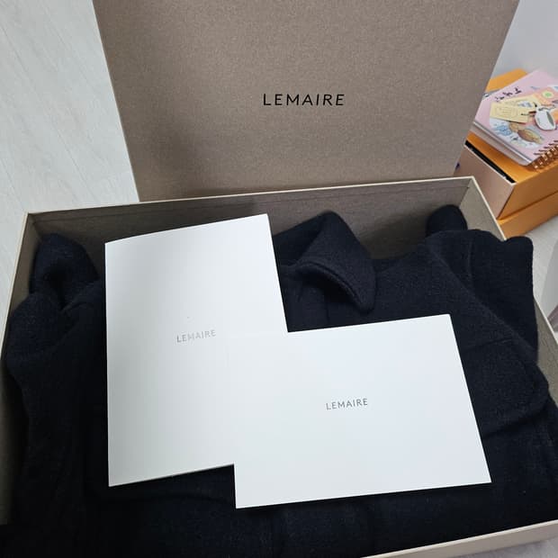 르메르 헌팅자켓 블랙 48사이즈 판매