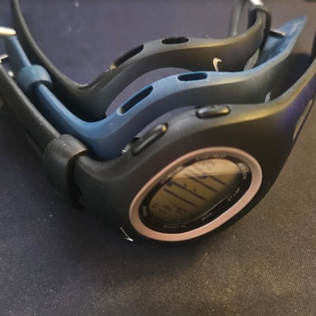 Nike 새제품!!NIKE TRIAX WR0066 나이키 트라이엑 스 추