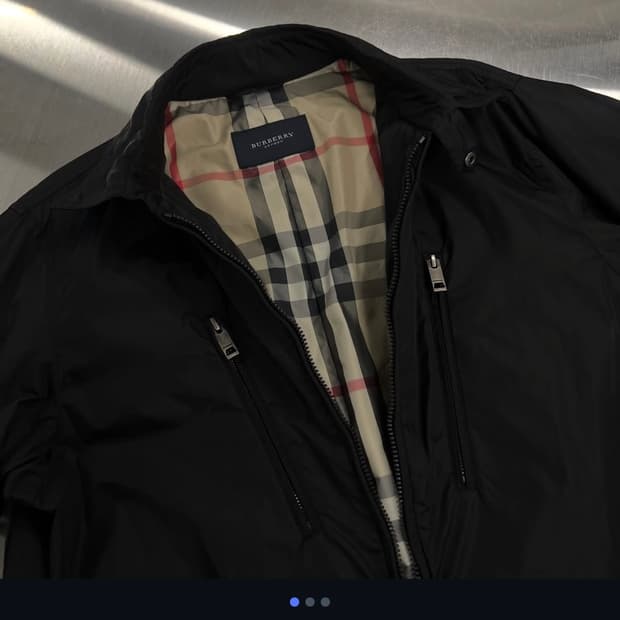 버버리 바람막이 오버핏 55 66 가능