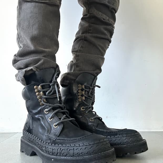 돌체앤가바나 디스트로이드 컴뱃 부츠