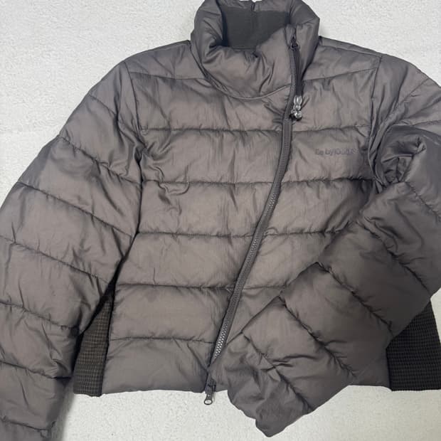 오호스 경량패딩 브라운 2사이즈