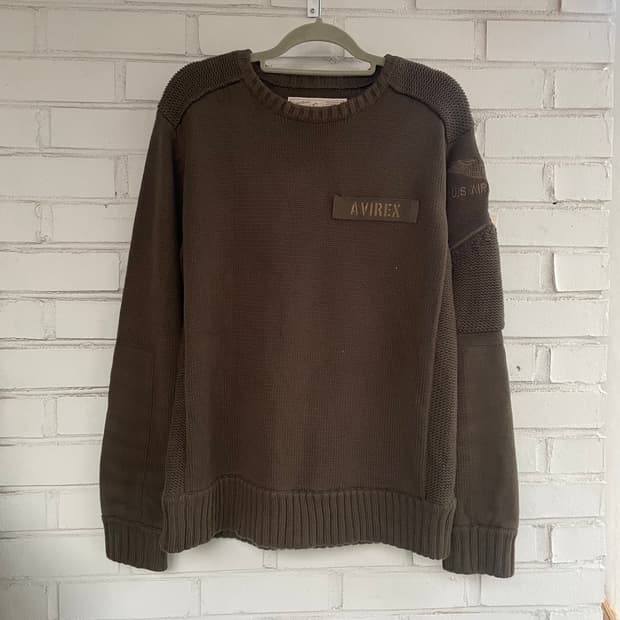 아비렉스 패치 카키 니트