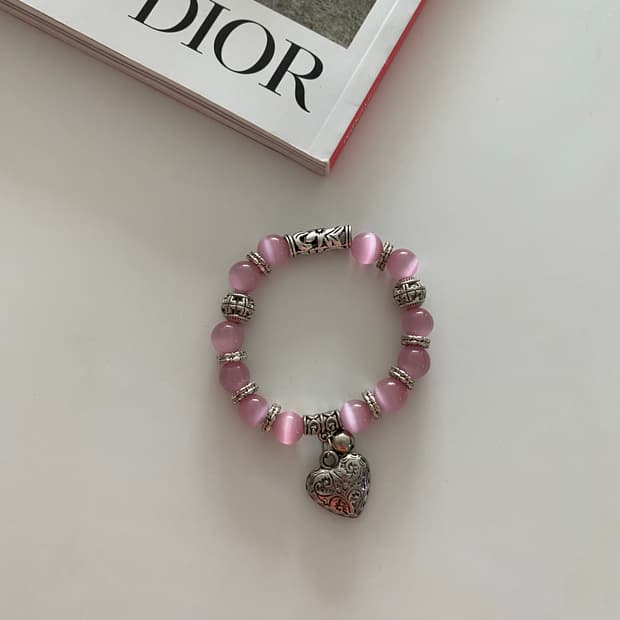 핑크 캣츠아이 비즈 하트 참 팔찌