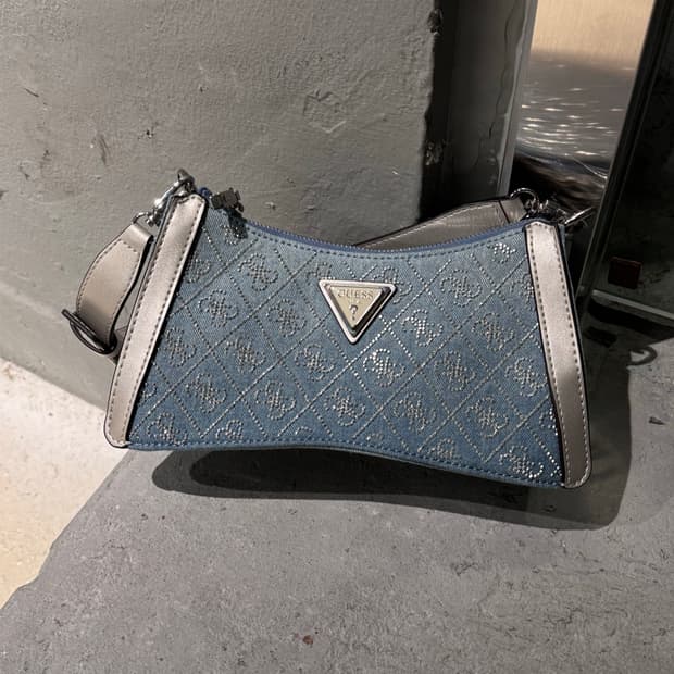 Guess 게스 데님 레더 숄더백 