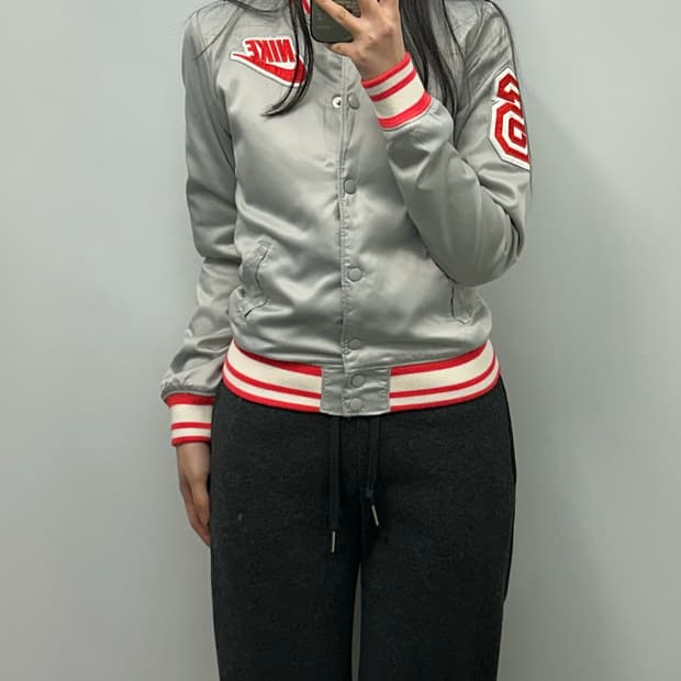 나이키 00s 실버 봄버 바시티 자켓