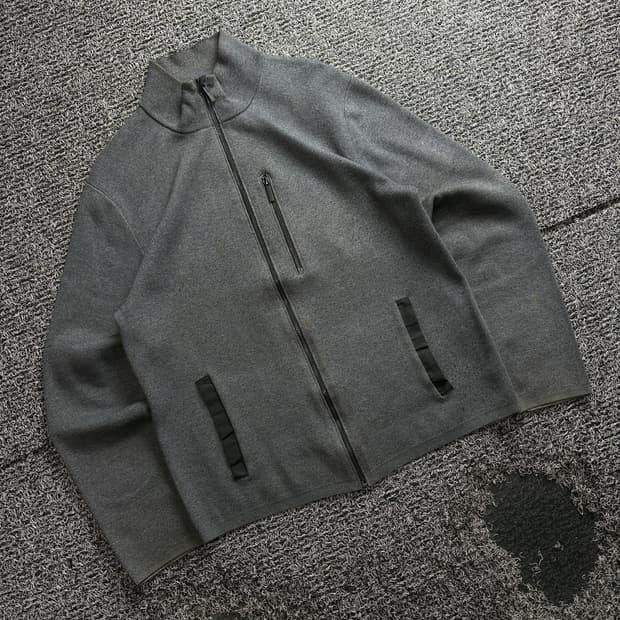 캘빈클라인 블랙 암패치 모크넥 니트 집업 3749