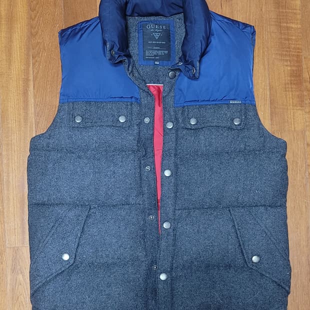 GUESS 남성 패딩 조끼 XL