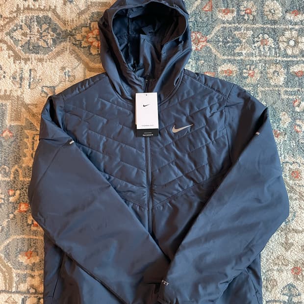 나이키 써마 핏 리펠 남성 에어로레이어 재킷 패딩(새제품.L)