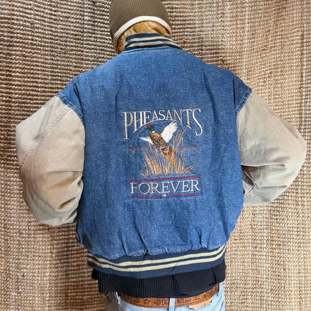 빈티지 데님 바시티