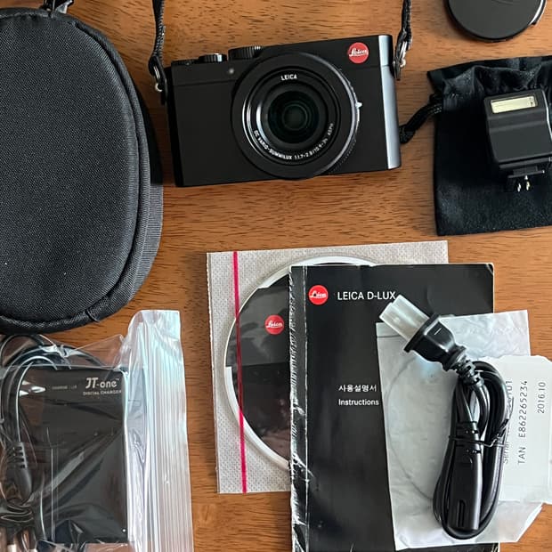 라이카 디럭스 109