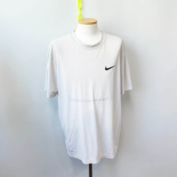 나이키 드라이핏 남성스포츠반팔 XXL