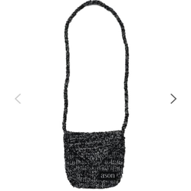 애즈온 허그 부클백 블랙 HUG BOCULE BAG BLACK