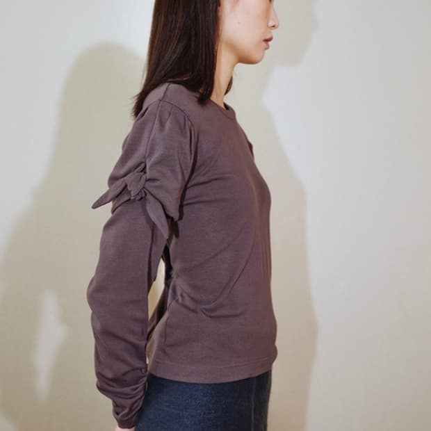 Cosmoss 리본 레이어드 탑