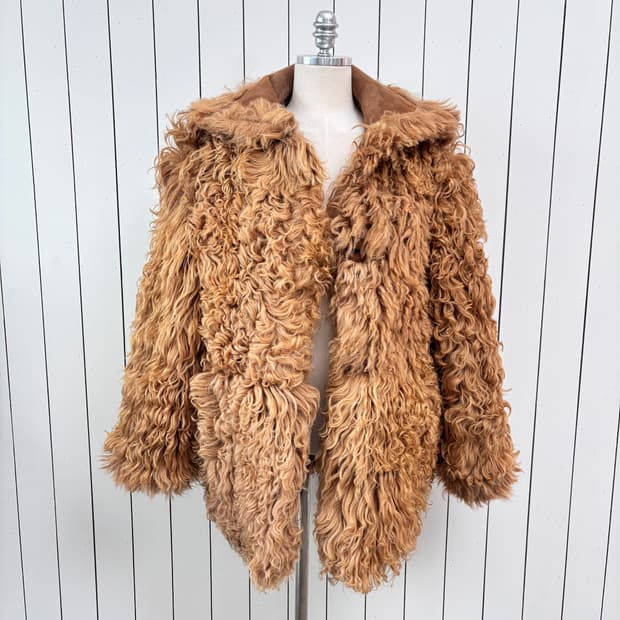 리버시블 브라운 양모 무스탕