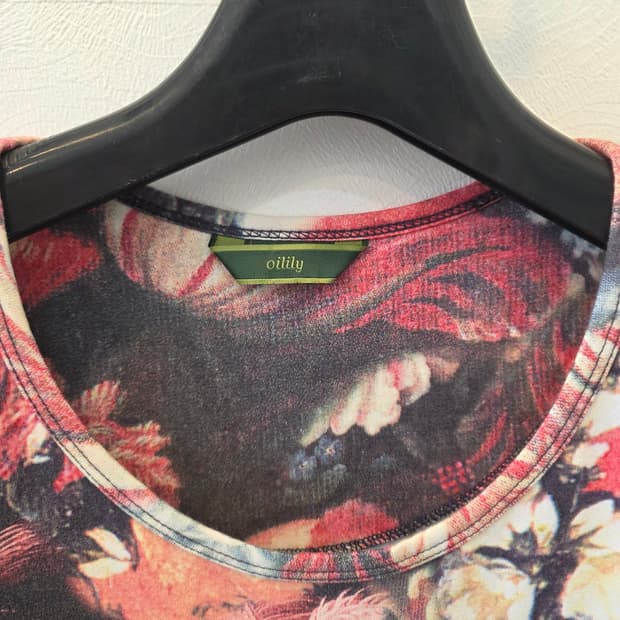 oilily 오일릴리 플라워 패턴 티셔츠