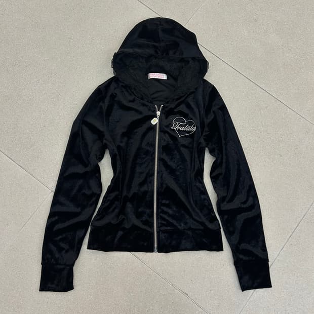 트랄라 레이스 벨벳 후드집업