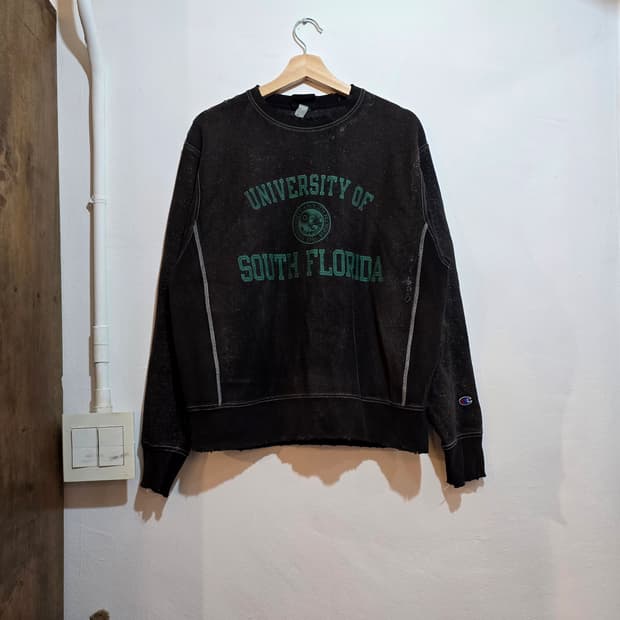 Champion Reverse Weave 스웻 셔츠 (챔피온)