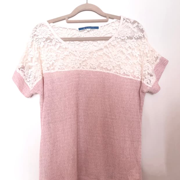 츄파츕스 딸기우유맛 레이스 반팔 니트 블라우스