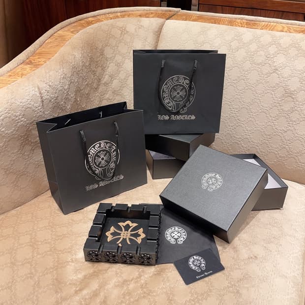 크롬하츠말굽재떨이