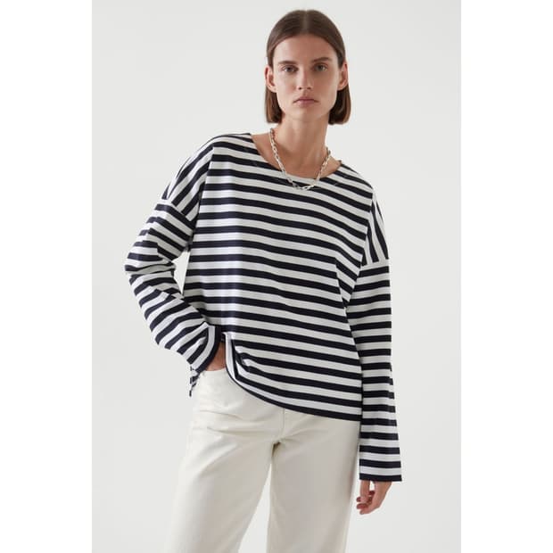 코스 COS 박시 핏 스트라이프 티셔츠