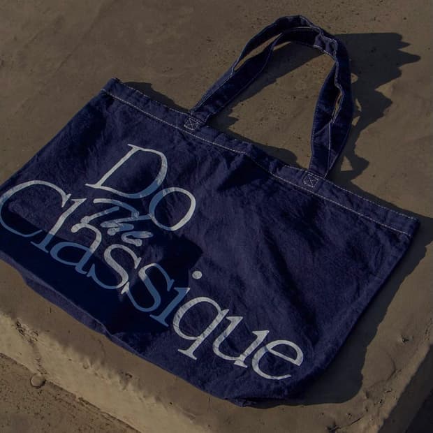 아프레쎄(a.presse) 네이비 토트백 새제품