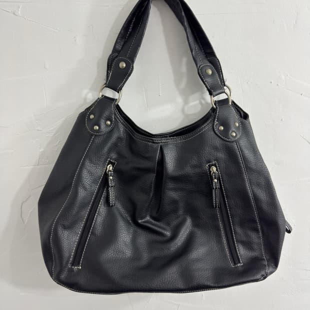 leather shoulderbag