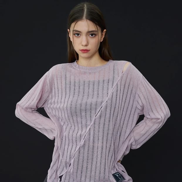 네스티팬시 앨비얼레잇 트위스트 니트