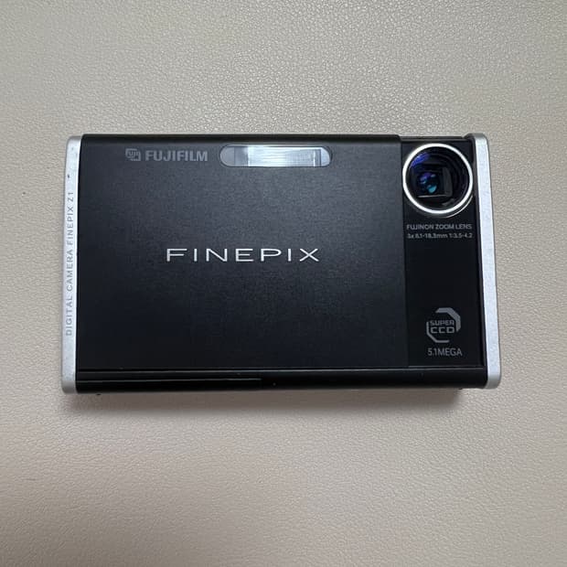 후지필름 파인픽스 z1