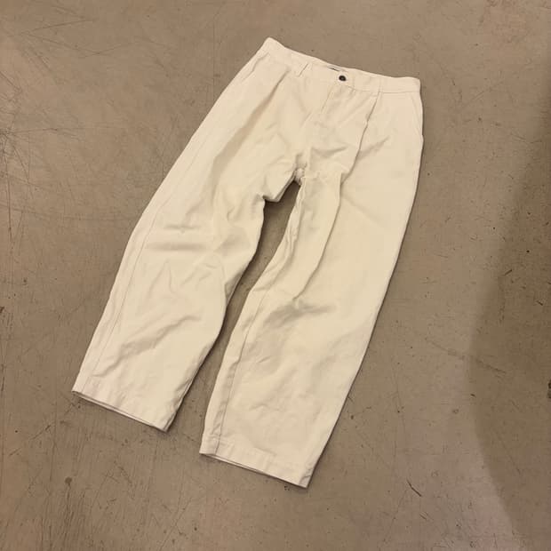 비슬로우 스탠다드 와이드 코튼 팬츠